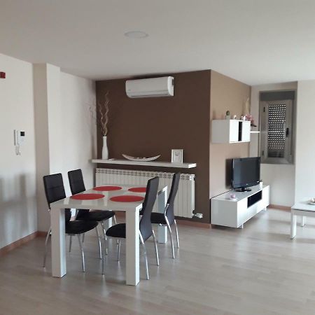 شقة Apartamento Atico Valdepeñas المظهر الخارجي الصورة